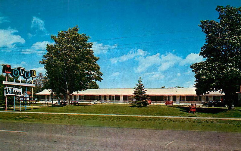 Villager Motel (Econo Lodge, Knights Inn) - From Web Listing (newer photo)